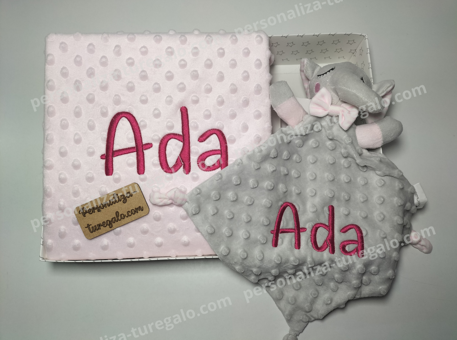 Cajita Manta + Doudou Bordado Elefante Rosa Claro - Imagen 4