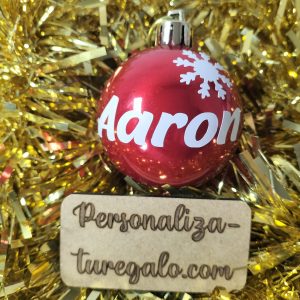 Bola navidad con nombre y dibujo